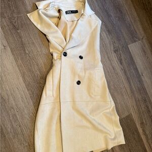 Zara | Cream Women's XS Suede Vest / Sleeveless Jacket